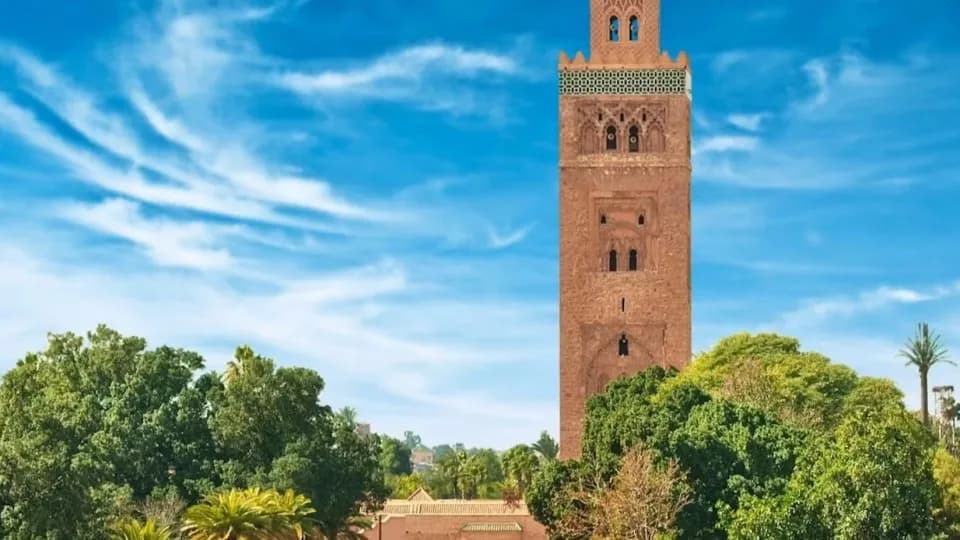 Private Medina, Palaces and Tombs Tour - Image 1